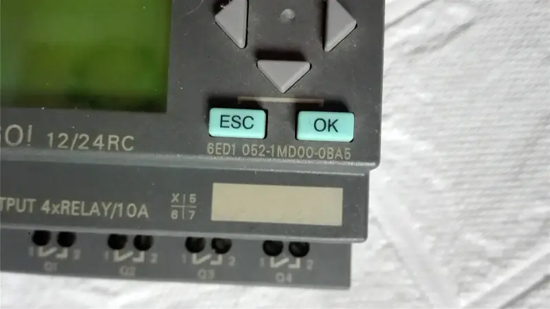 6ED1052-1MD00-0BA5 L0G0!12/24RC