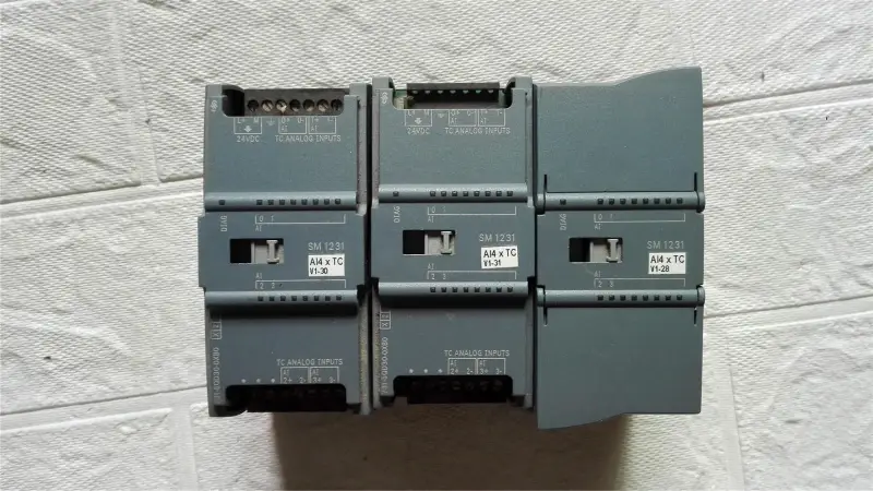 SM1231 6ES7 231-5QD30-0XB0 190818