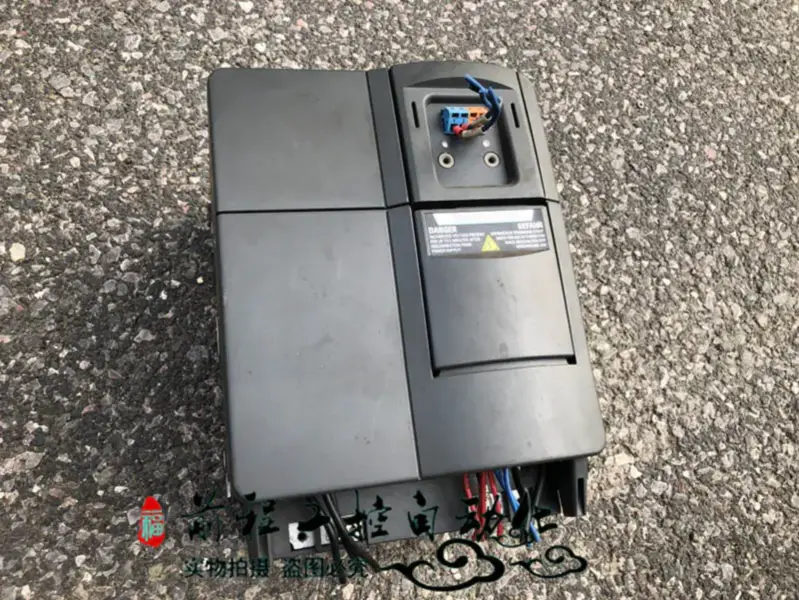 6SE6440-2UD25-5CA1 Siemens řada MM440 5,5 kW/380 V
