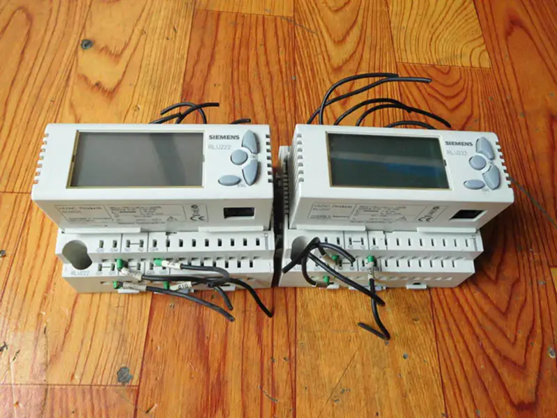 Siemens RLU222 Řídicí jednotka klimatizace