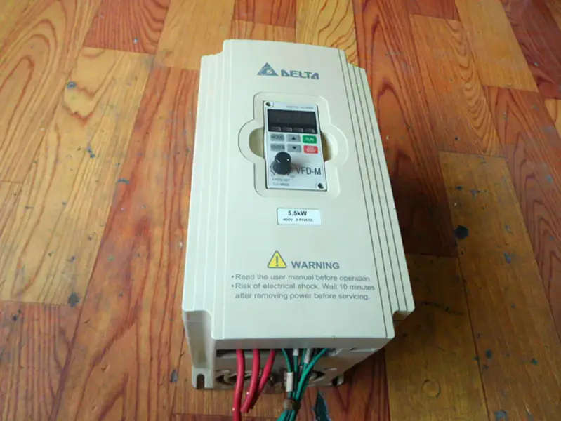 Delta VFD-M VFD055M43A 5,5 kW 380V