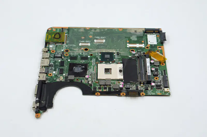 Základní deska HP Plavilion DV7-3000 DV7T-3000 605698-001 DA0UP6MB6F0 GT320M