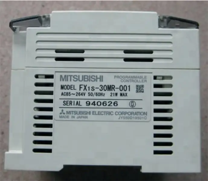 Vyrobeno v Janpan FX1S-30MR-001 Programovatelný logický regulátor PLC