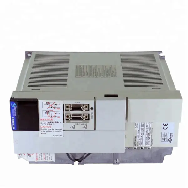 Hot sale 4d56 motor 6d24 MR-J2S-500A l200 příslušenství
