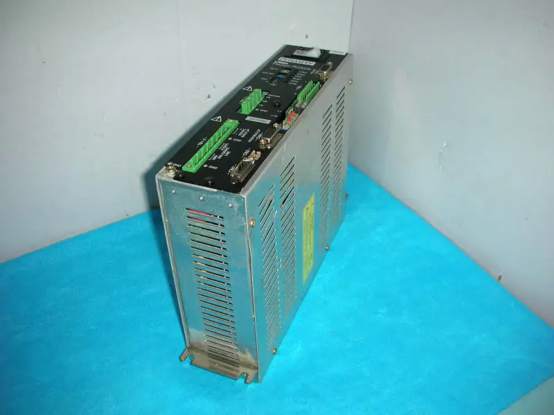 YOKOGAWA UR1005C8CB-2PN*C