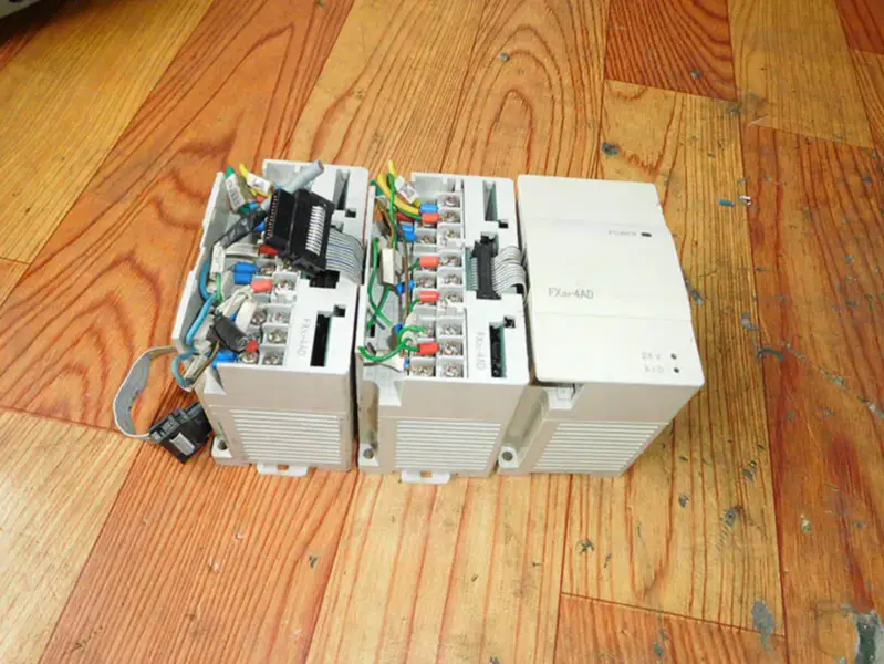 Mitsubishi PLC FX3U-4AD