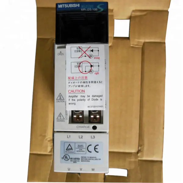 Zcela nový originální 1kw AC servo ovladač Elektronické zařízení MR-J2-100D-S24