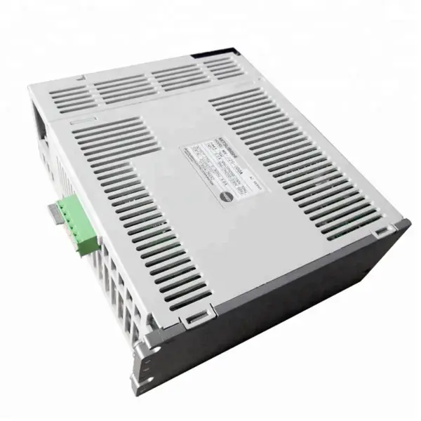 Japonský originální 600W servozesilovač Servo Driver MR-J2S-60B