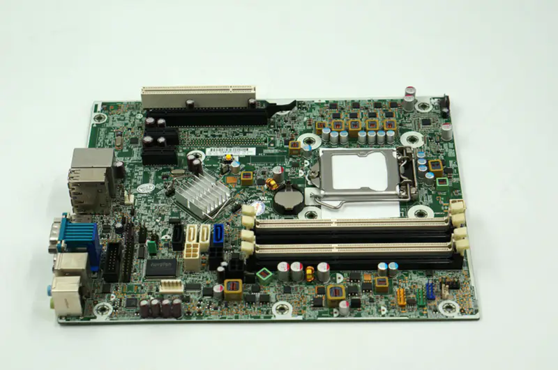 HP 614036-002 615114-001 6280 6200 PRO SFF MT systémová deska LGA1155 H61