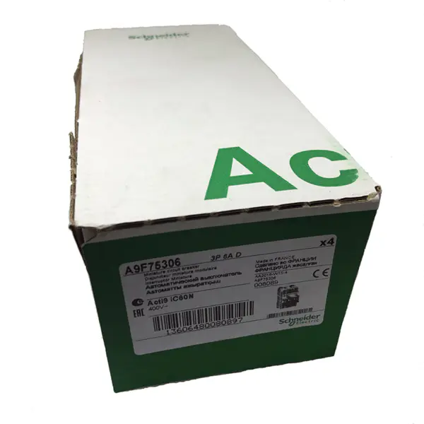 SCHNEIDER ELECTRIC IC60N miniaturní jistič 3P 6A D křivka