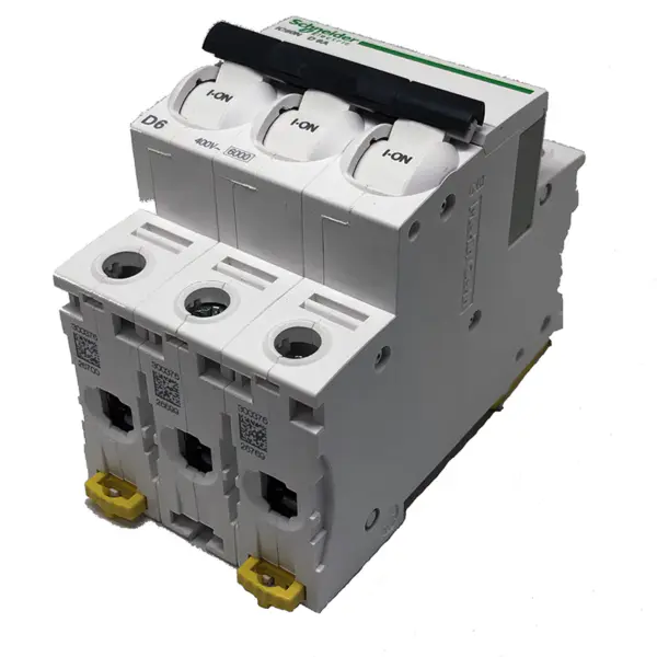 SCHNEIDER ELECTRIC IC60N miniaturní jistič 3P 6A D křivka