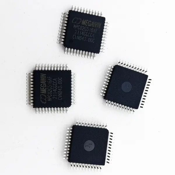 BOM Service solution design Elektronická součástka IC MPC82G516AF