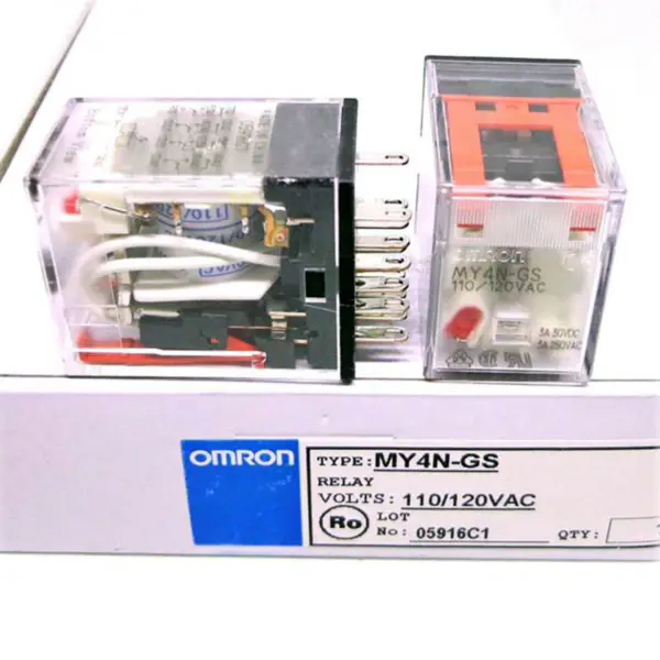 OMRON MY2N-D2 SOCKET PLUG PIN DC24V Mini napájecí relé