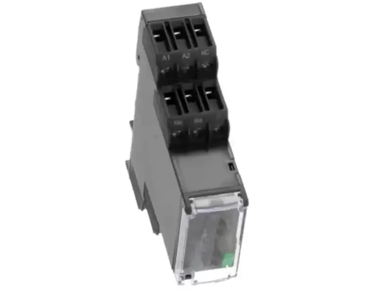 Schneider 3-fázové napájení 194-528VAC Zelio 24V 5A Modul DC Napěťové řídicí relé