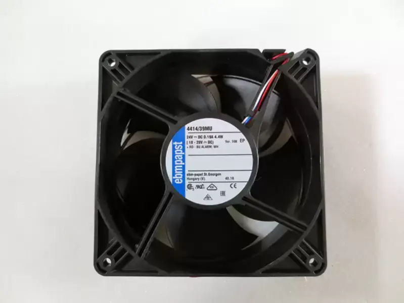 ebmpapst ventilátor 4414/39MU-598 120*120*38mm 24V 4,4W vodotěsný DC ventilátor Průmyslový ventilátor pro automatizační skříňové rozvaděče