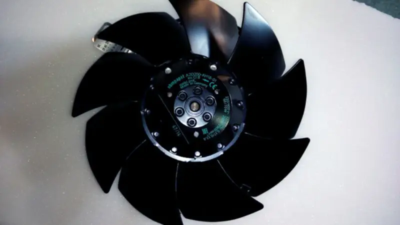 A2D200-AH18-01 originální ebmpapst AC230V/400V 68/70W ventilátor Siemens