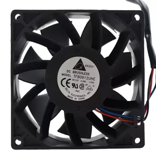 Originální nový DELTA TFB0912UHE 12V 2.28A 9238 92*92*38mm 4drátový serverový axiální chladicí ventilátor
