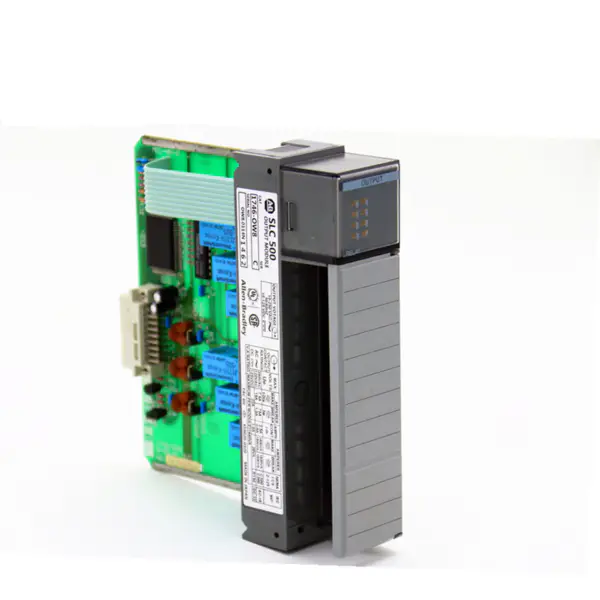 Programovatelný logický regulátor Allen Bradley SLC 500 PLC výstupní modul 1746-OW8