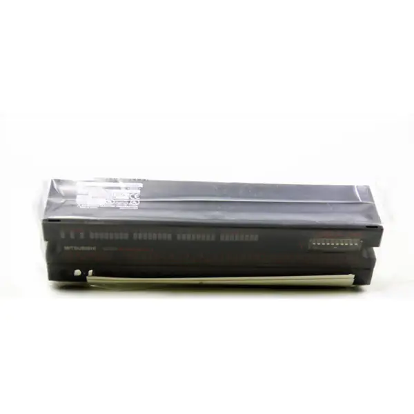 CC-link Mitsubishi Industrial Mini PLC AJ65S 12V výstupní jednotka AJ65SBTB1-32T1 Dodavatelé