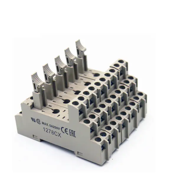 Levná cena Omron PLC Terminal Connector P2RF-08-E