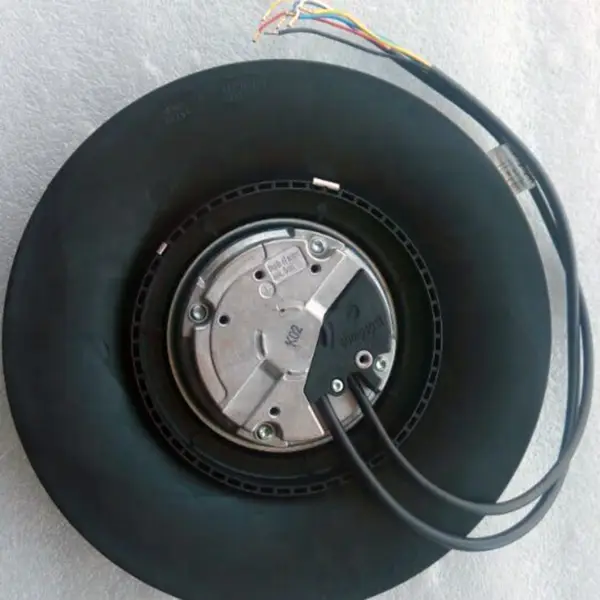 Ebmpapst R3G220-RC05-03 Ventilátor