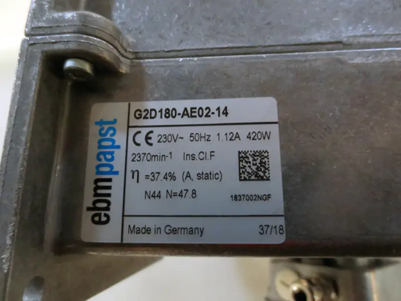 Německý ebm papst Volute odstředivý ventilátor G2D180-AE02-14 400V 420W AC ventilátor rozptyl tepla invertoru Ventilátor