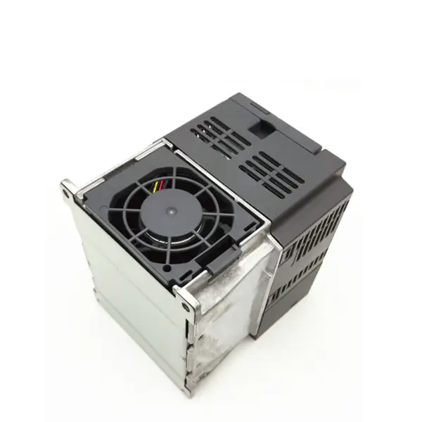 1,5 KW Mitsubishi 3 fáze AC na DC Frekvenční měnič série 1,5 kW FR-E720-1,5K Manuál Guangzhou