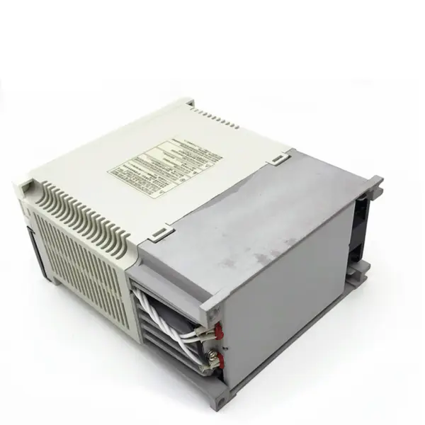 2KW Mitsubishi AC Servo Driver 2000W MR-J2S-200B