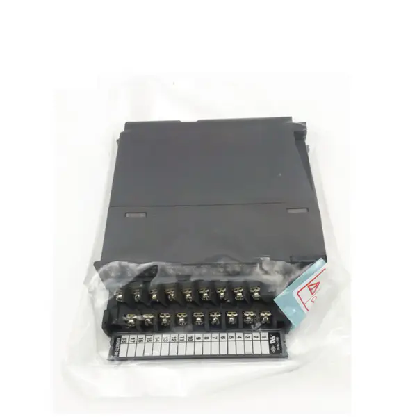 PLC Mitsubishi Melsec-Q Digitální analogový výstupní modul Q68DAVN