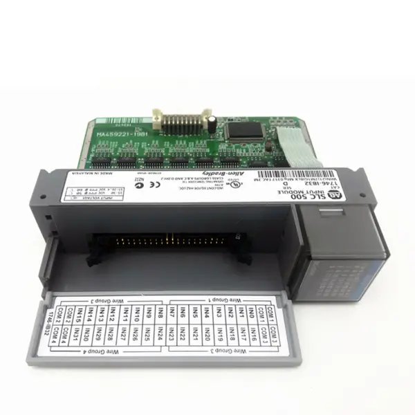 Allen Bradley SLC 500 PLC Digitální DC vstupní modul 1746-IB32 Skříňka
