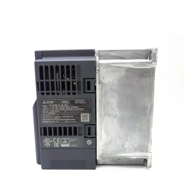 FR-D740-0.4K-CHT 0.75/1.5/2.2/3.7/7.5K Mitsubishi