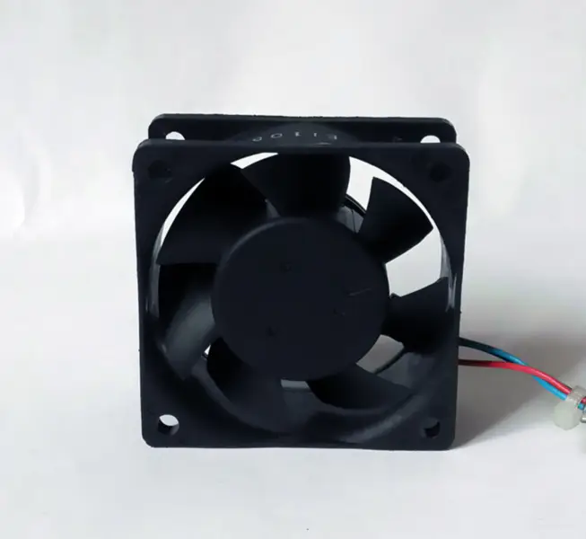 Nový chladicí ventilátor Delta AFB0612HH 12V 0,25A 6025