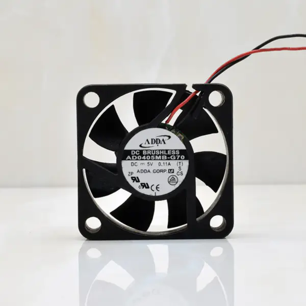 Nový tchajwanský chladicí ventilátor ADDA AD0405MB-G70 5V 0,11A