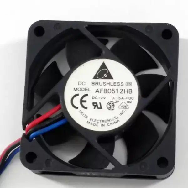 AFB0512HB DC 12V Delta ventilátor 3-vodičový axiální ventilátor s nízkým hlukem