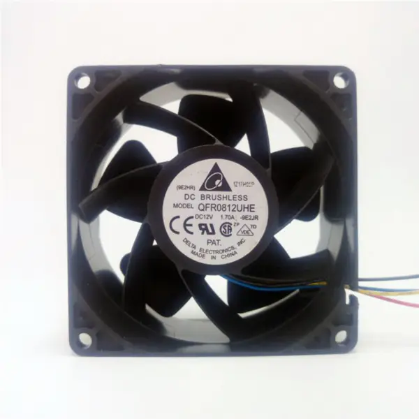 Originální ventilátor Delta QFR0812UHE 8CM 12V 1,70A čtyřvodičový serverový ventilátor