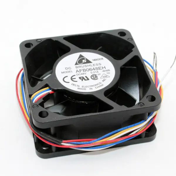 Delta 60*60*25 mm 48V 0,21A 6CM čtyřvodičový chladicí ventilátor AFB0648EH s velkým objemem vzduchu