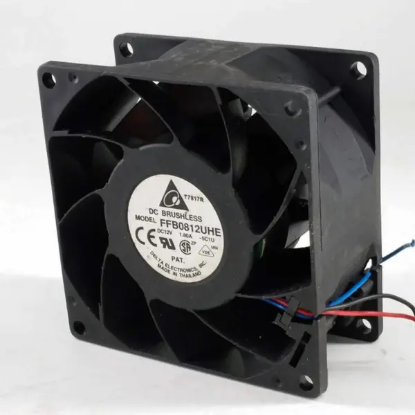 Delta FFB0812UHE 80*80*38 mm 12V 1,8A 8CM serverový chladicí ventilátor