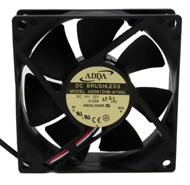 AD0812HB-A73GL axiální chladicí ventilátor DC 12V 80 * 80 * 25MM 0,25A