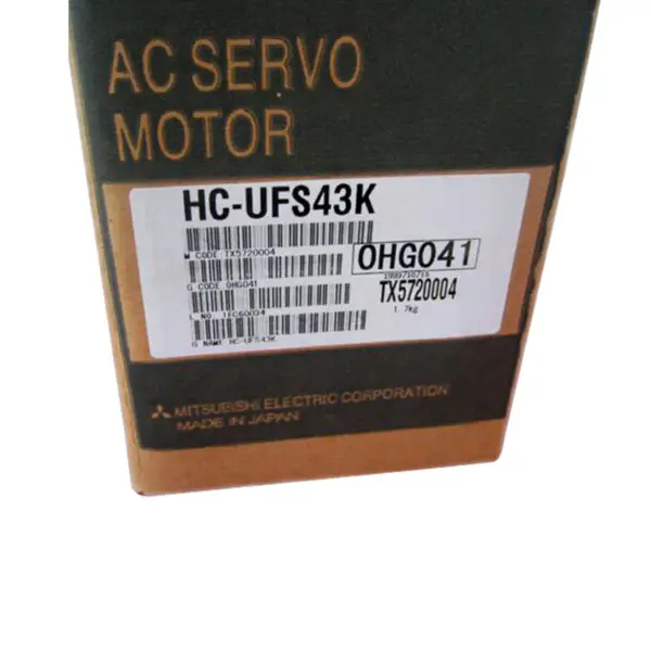 Nový servomotor HC-UFS43K v krabici