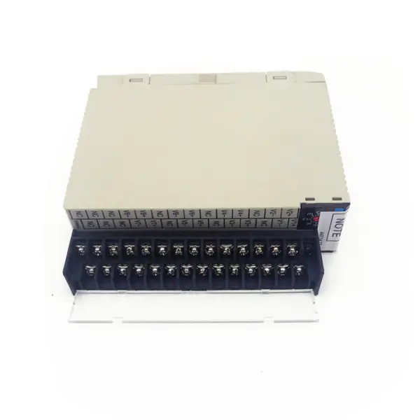 OMRON PLC C200H-DA003