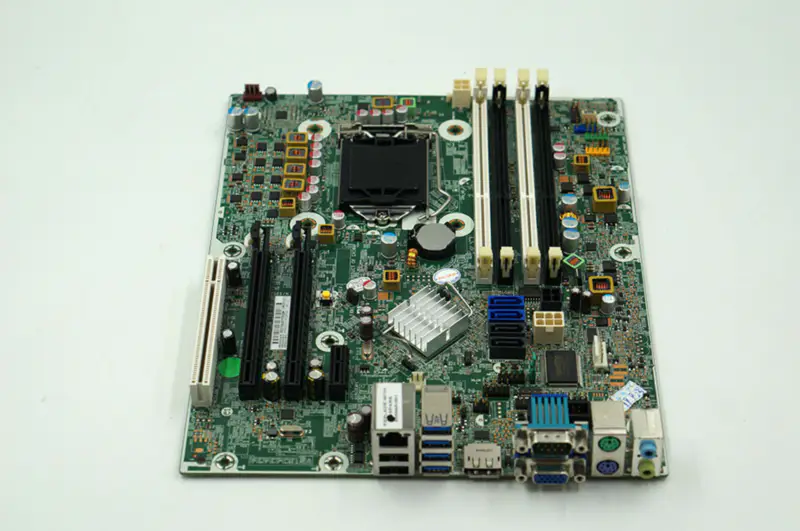 Základní deska HP WorkStation Z220 SFF 655840-001 655582-001