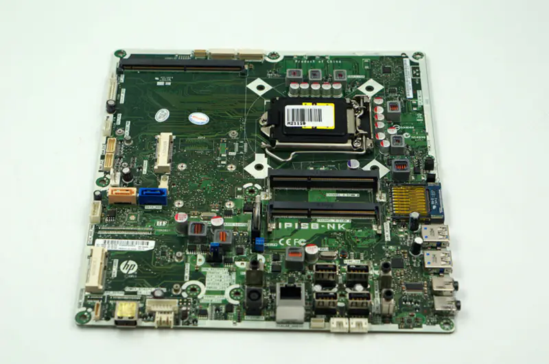 Základní deska HP TouchSmart 520 220 AIO 696484-001 705028-001 705028-501 705028-601 IPISB-NK