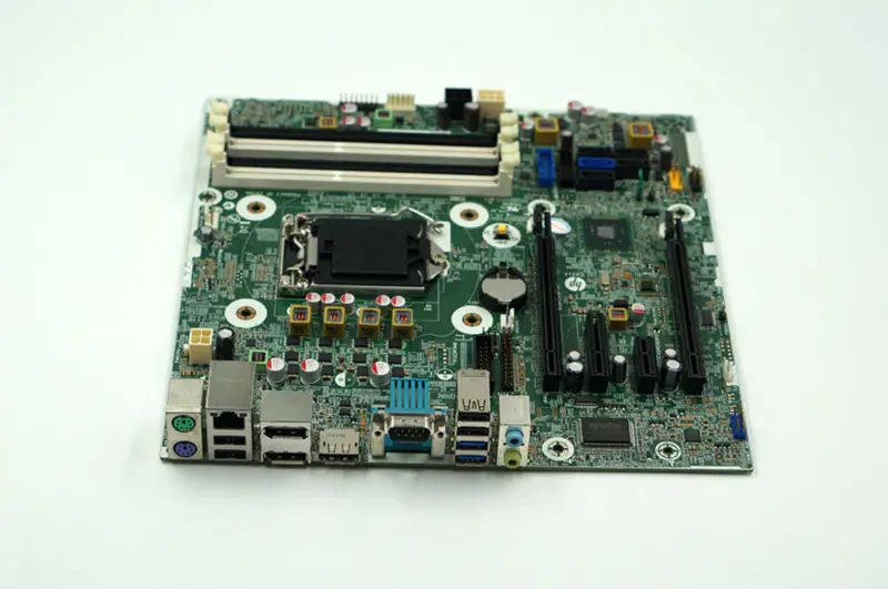 Základní deska pro stolní počítače HP Z230 SFF Workstation 698114-001 697895-002 LGA 1150 C226