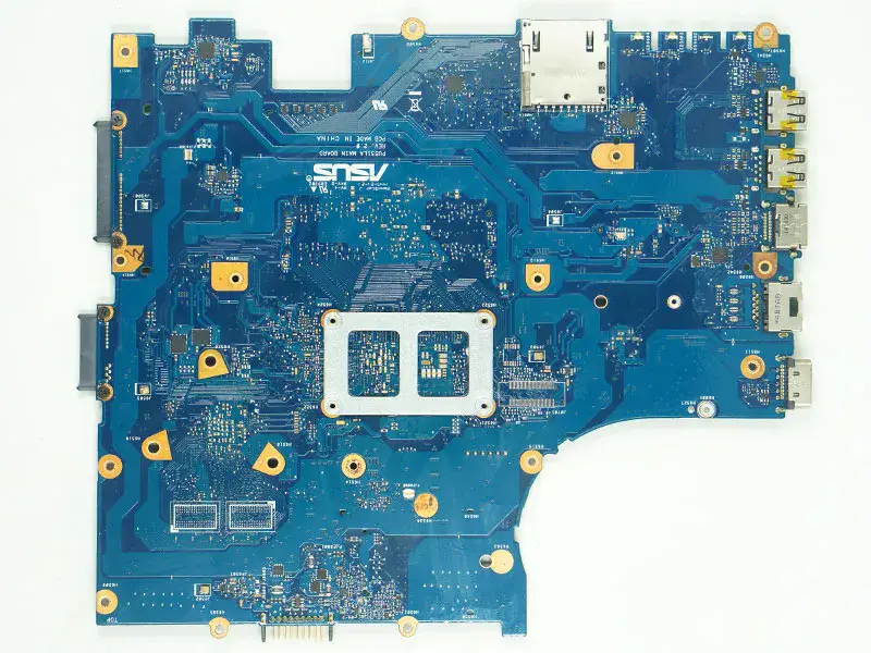 Základní deska Asus PU551LA s integrovanou grafickou kartou