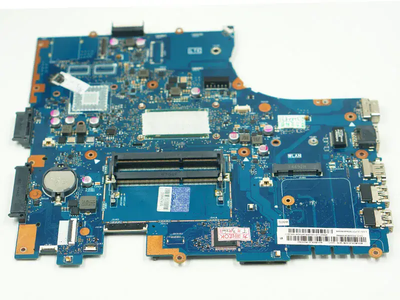 Základní deska Asus PU551LA s integrovanou grafickou kartou