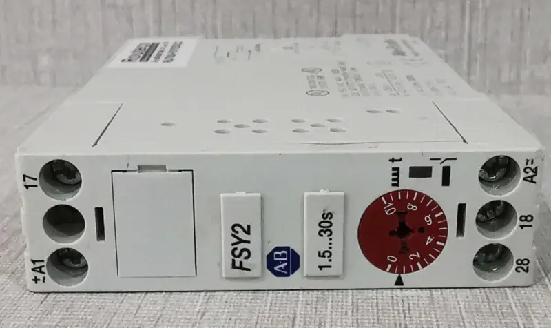 AB 700-FSY2DU23 ČASOVÉ RELÉ