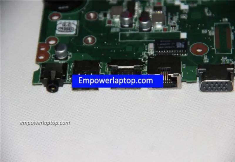HP 250 15-D 747139-501 N2810 Základní deska