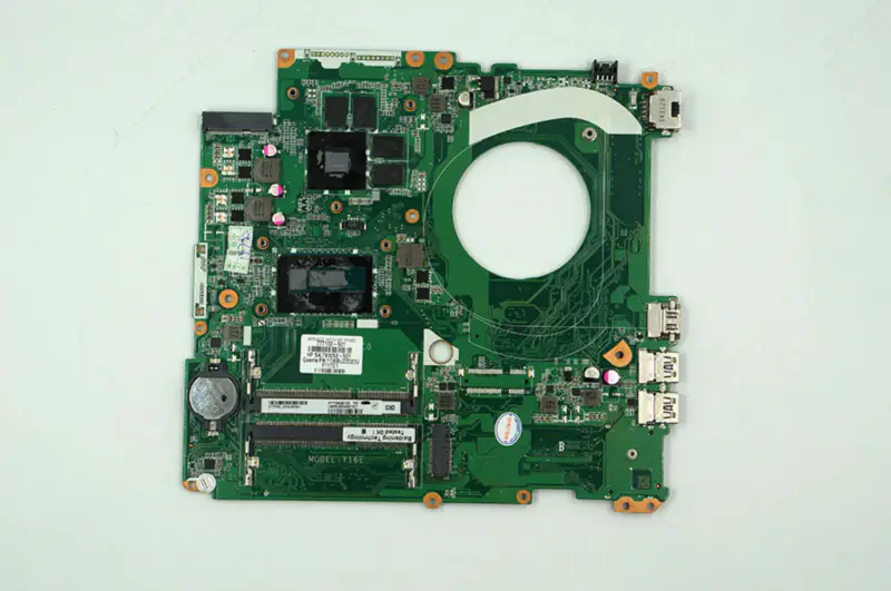 Základní deska HP 17-F 777102-001 777102-501 777102-601 DAY16EMB8C0