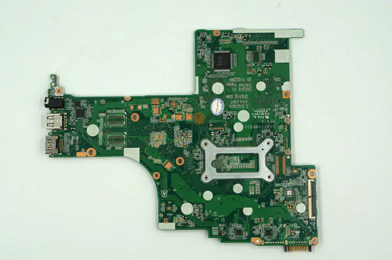 HP 809041-001 809041-501 809041-601 se základní deskou SR23Y I5-5200U DAX12AMB6D0