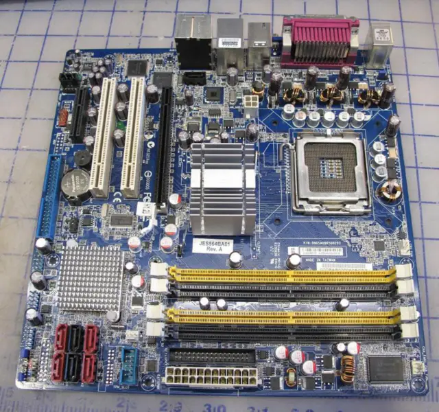 JES564BA01 REV.A základní deska CORE 2 DUAL 08GSAQ96500203 LGA 775